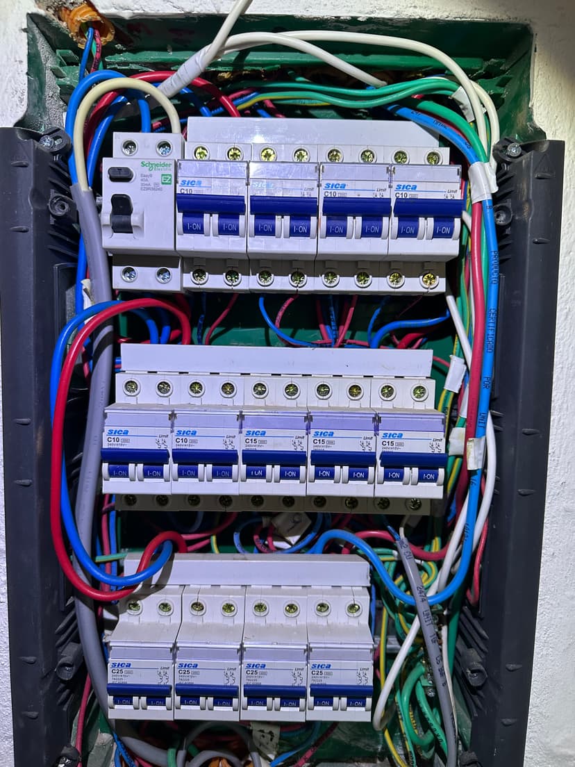 Instalación eléctrica 16